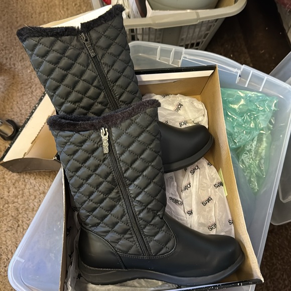 totes boot size 8M excellent condition style jade - Picture 7 of 7